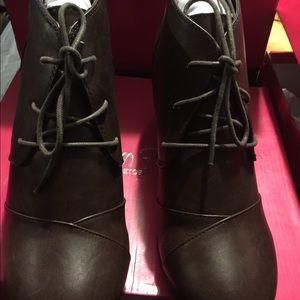 Dream Pairs Wedges NWOT